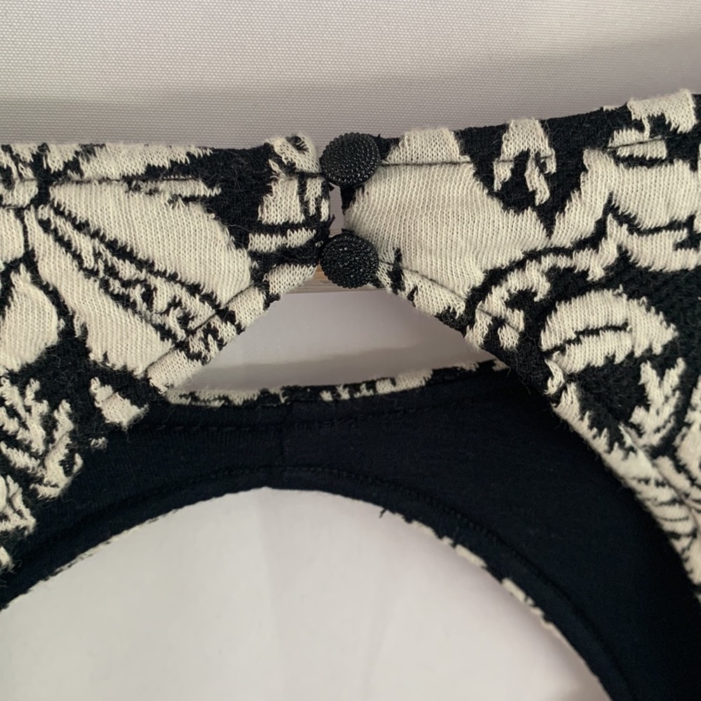 Anthropologie Black & White Jacquard Cut-Out Midi Dress Keyhole Fitted M cute - Picture 10 of 14